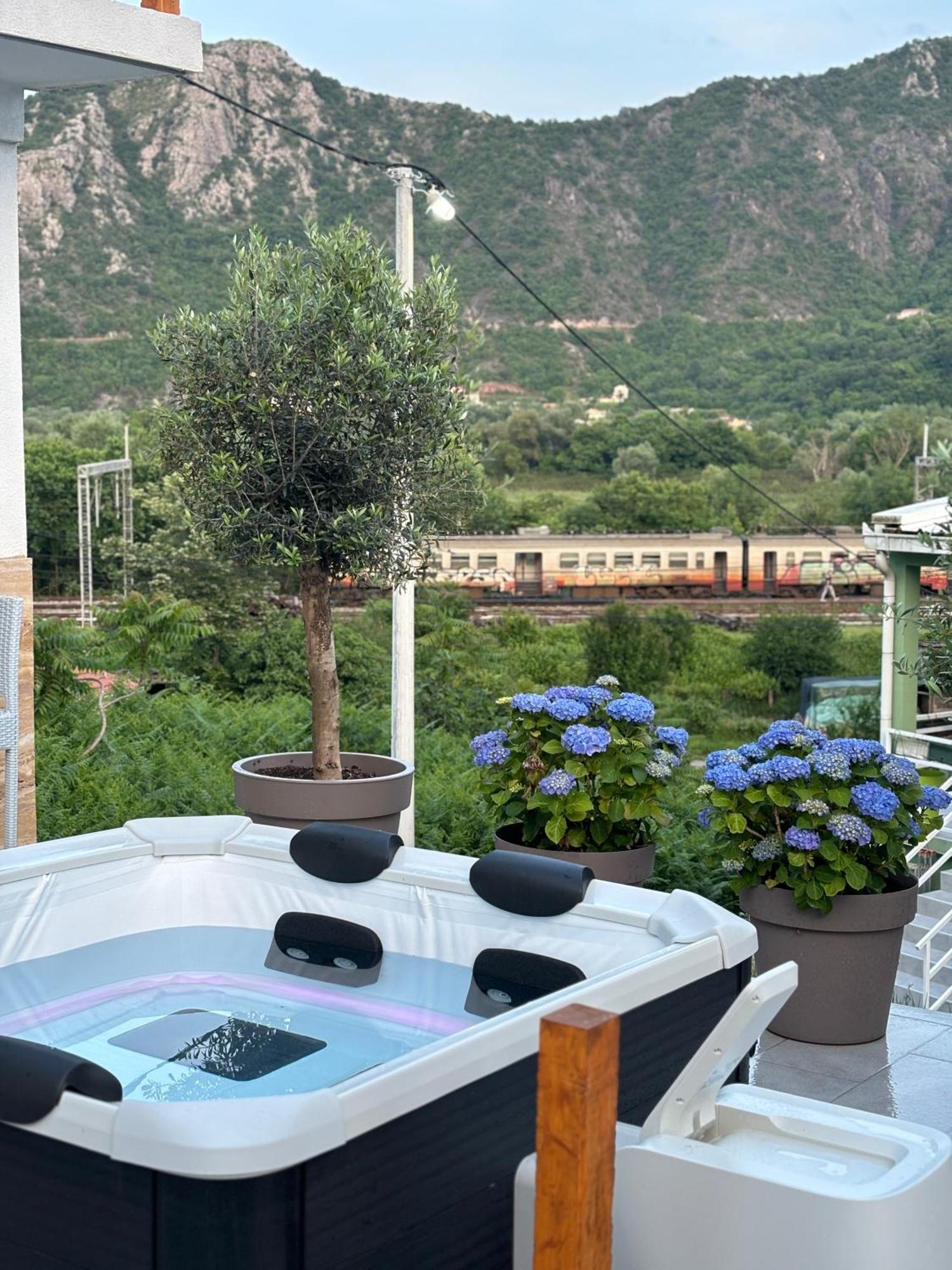 Apartments And Spa Miona Virpazar Exterior photo